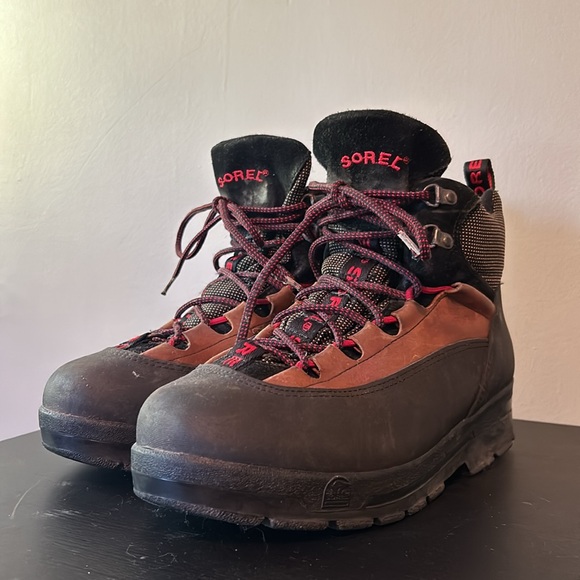 Sorel Vintage Brown Boots Size 9 - Picture 1 of 8